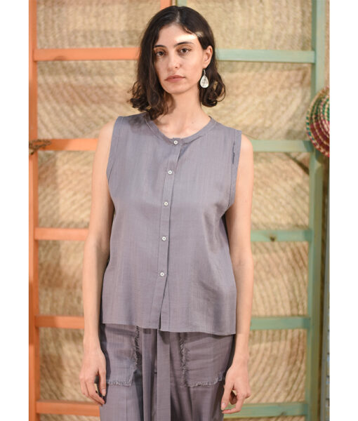 Grey Linen Top made in Egypt & available in Jozee boutique