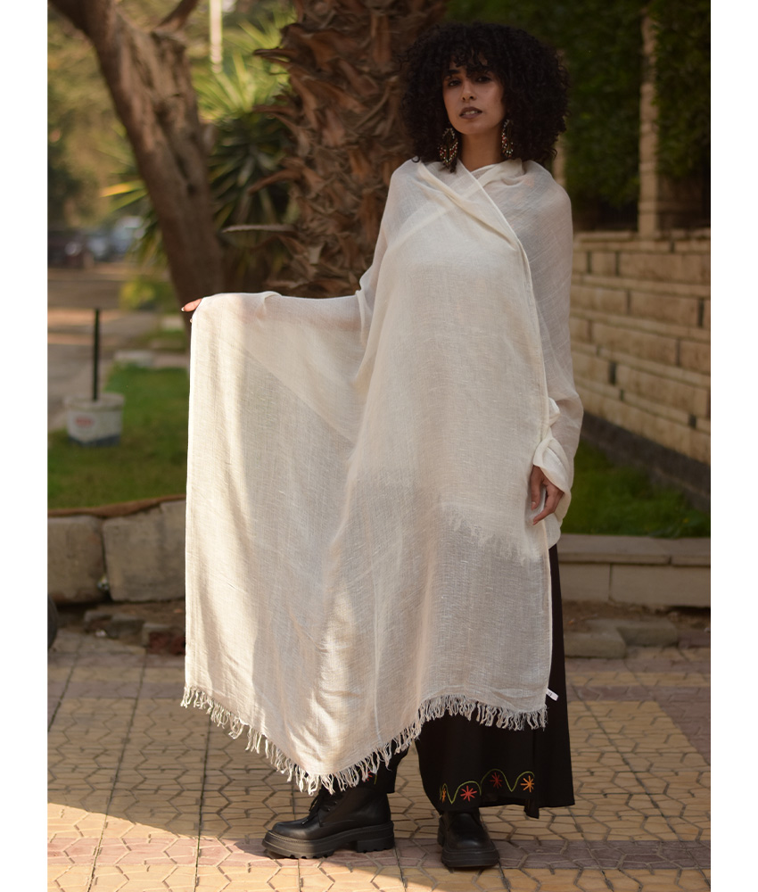 Off white Loomwoven Linen Shawl handmade in Egypt & available at Jozee Boutique.handmade in Egypt & available at Jozee Boutique.